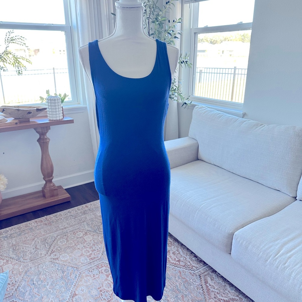 💙💙💙💙⭐️NAVY BLUE DRESS⭐️💙💙💙
This dress is very gorgeous and stunning!!🌟💕
